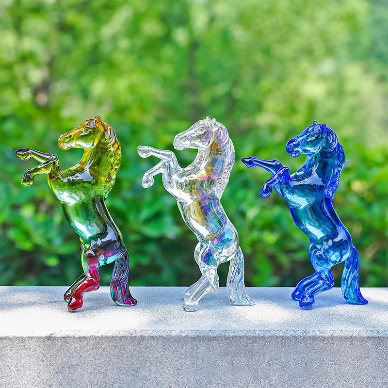 Luxury Horse Sun Catcher Ornament 2026 Zodiac Horse Statue Feng Shui Collection Crystal Light Home Desktop Decoration