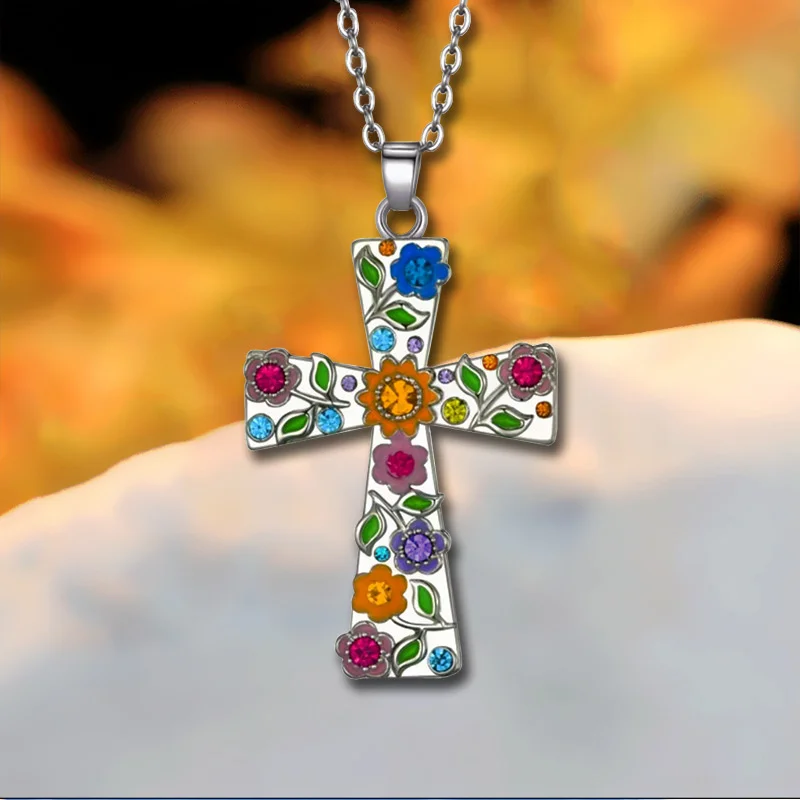 Cross Flower Necklace Pendant Ladies Exquisite Fashion High-End Small Plum Blossom Religious Faith Jewelry Anniversary Gift