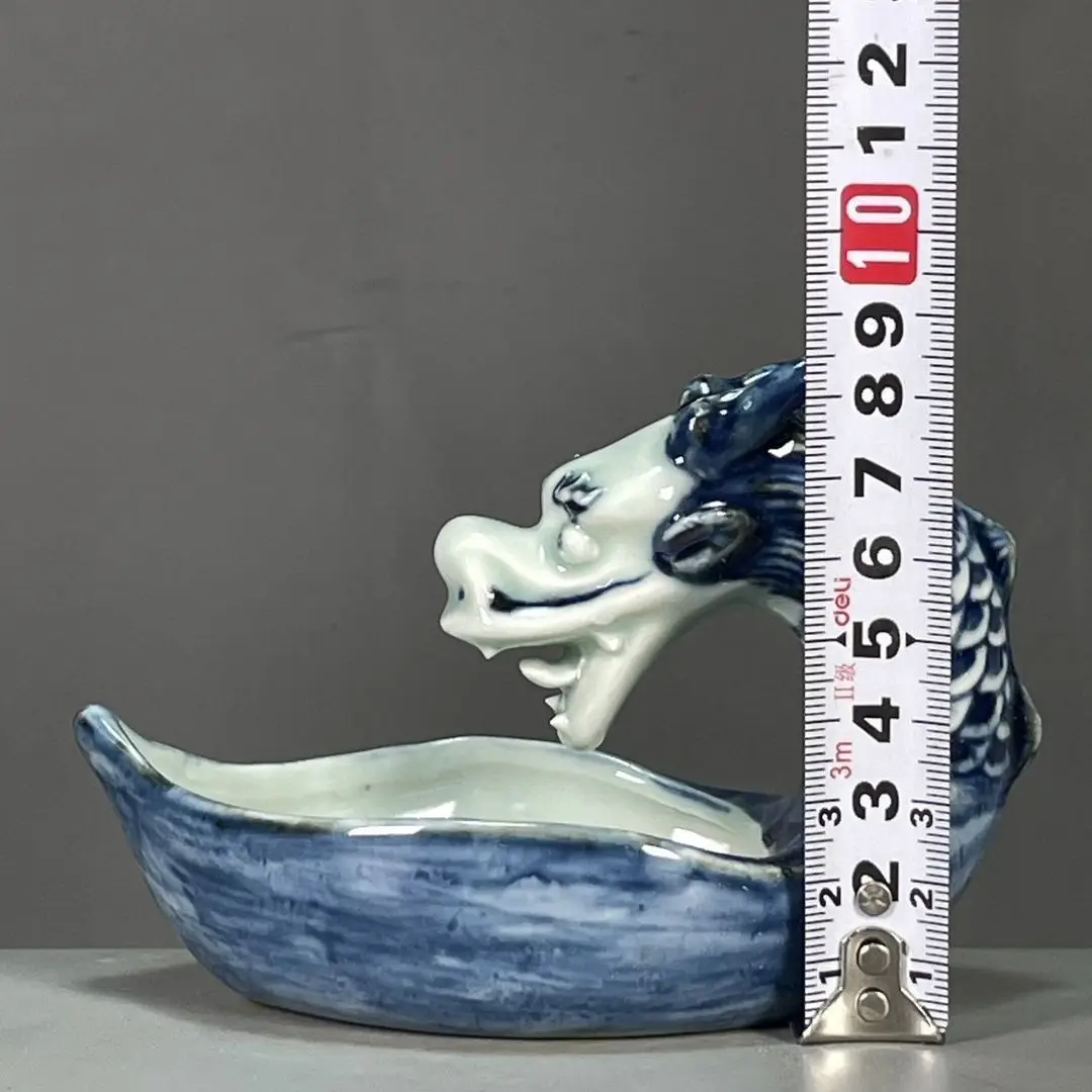 Late Qing Hand-painted Blue and White Porcelain Water Coupe with Frog Motifs, Ceramic Water Dropper Ornament