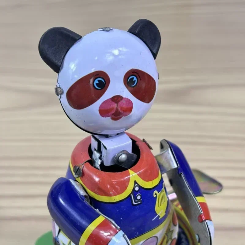 Panda Car Mechanical Clockwork Toy Collection Retro Metal Tin Drumming Animal Figures Model Kids Brithday Gift Wind Up Toy