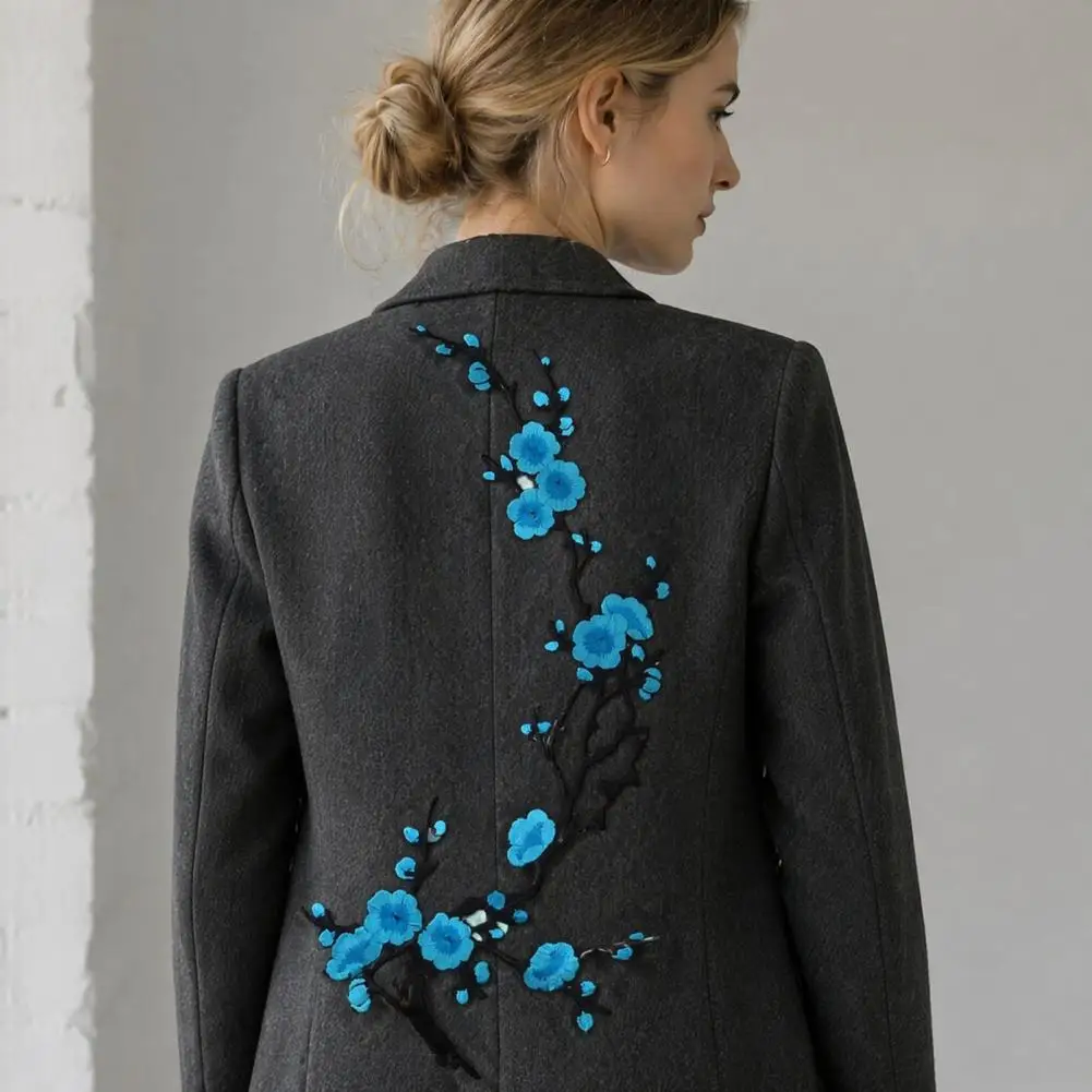 Plum Blossom Embroidery Patch Vintage Cherry Blossom Patches for Clothing Iron-on Floral Appliques for Jeans for Crafting