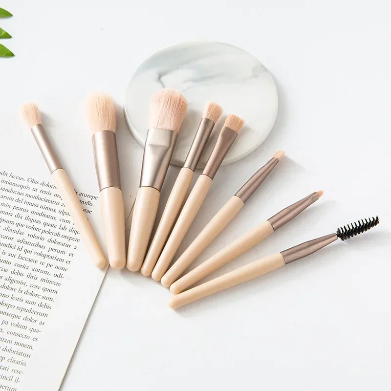 8Pcs Mini Travel Portable Soft Makeup Brushes Set Eye Shadow Foundation Powder Eyelash Lip Concealer Blush Make Up Brush Set