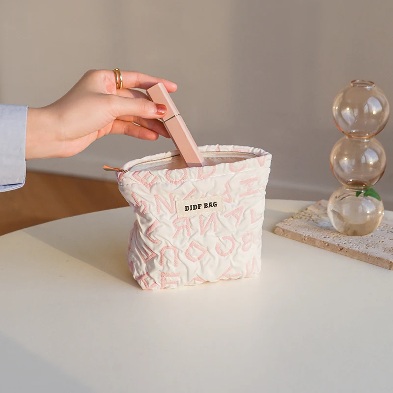 Borsa per cosmetici da donna con lettera rosa piccola borsa per cosmetici portatile borsa per rossetto per pendolari borsa per monete borsa per