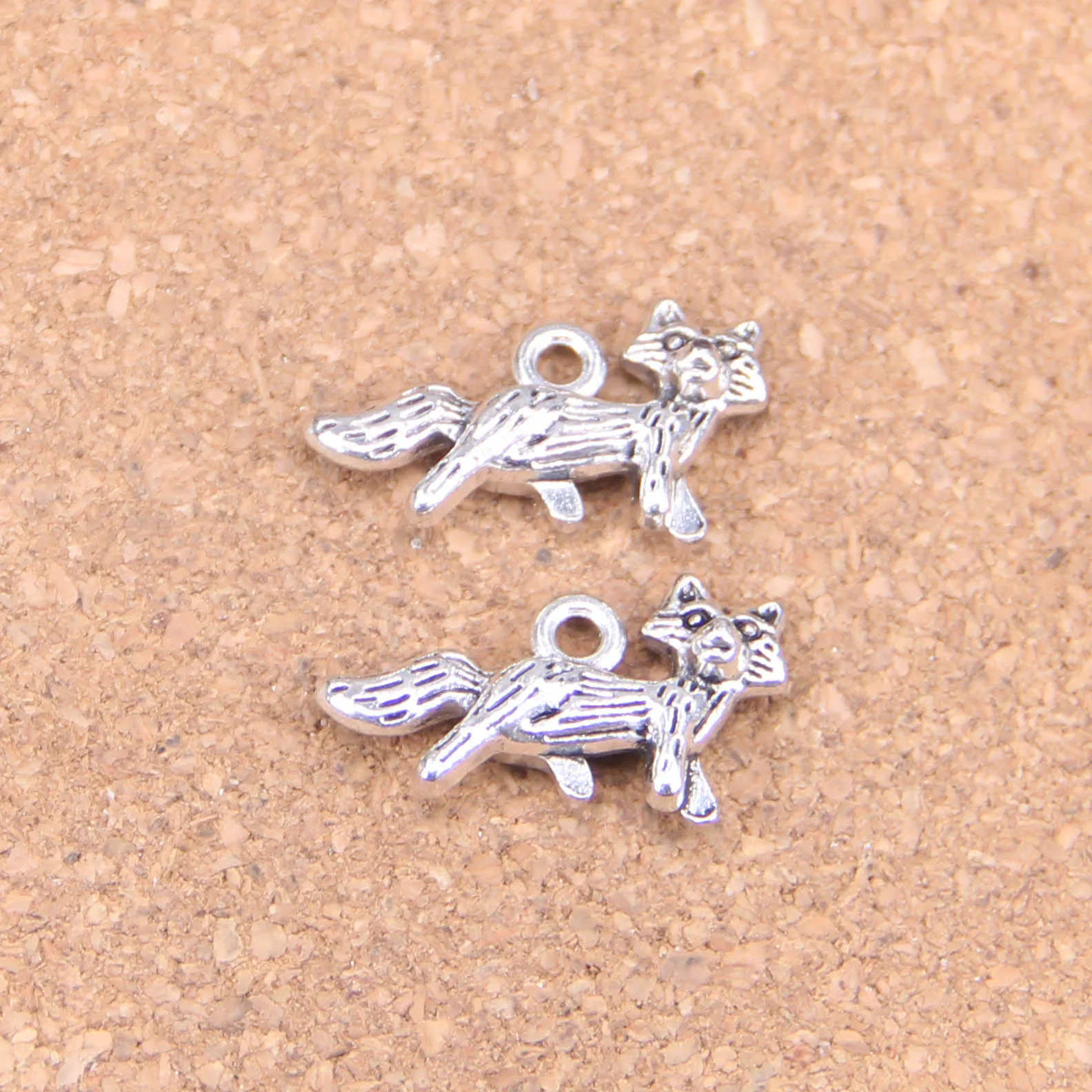 60pcs Charms Fox 24x13mm Antique Pendants,Vintage Tibetan Silver Jewelry,DIY For Bracelet Necklace