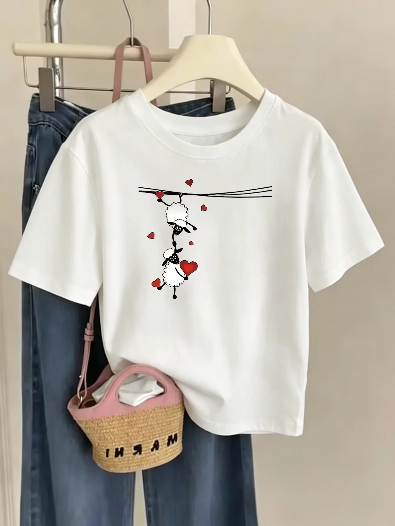 Kids Cute Hanging Sheep Love Heart Cartoon Graphic Tee Boys Girls Family Matching Short Sleeve Animal Casual Everyday T Shirt