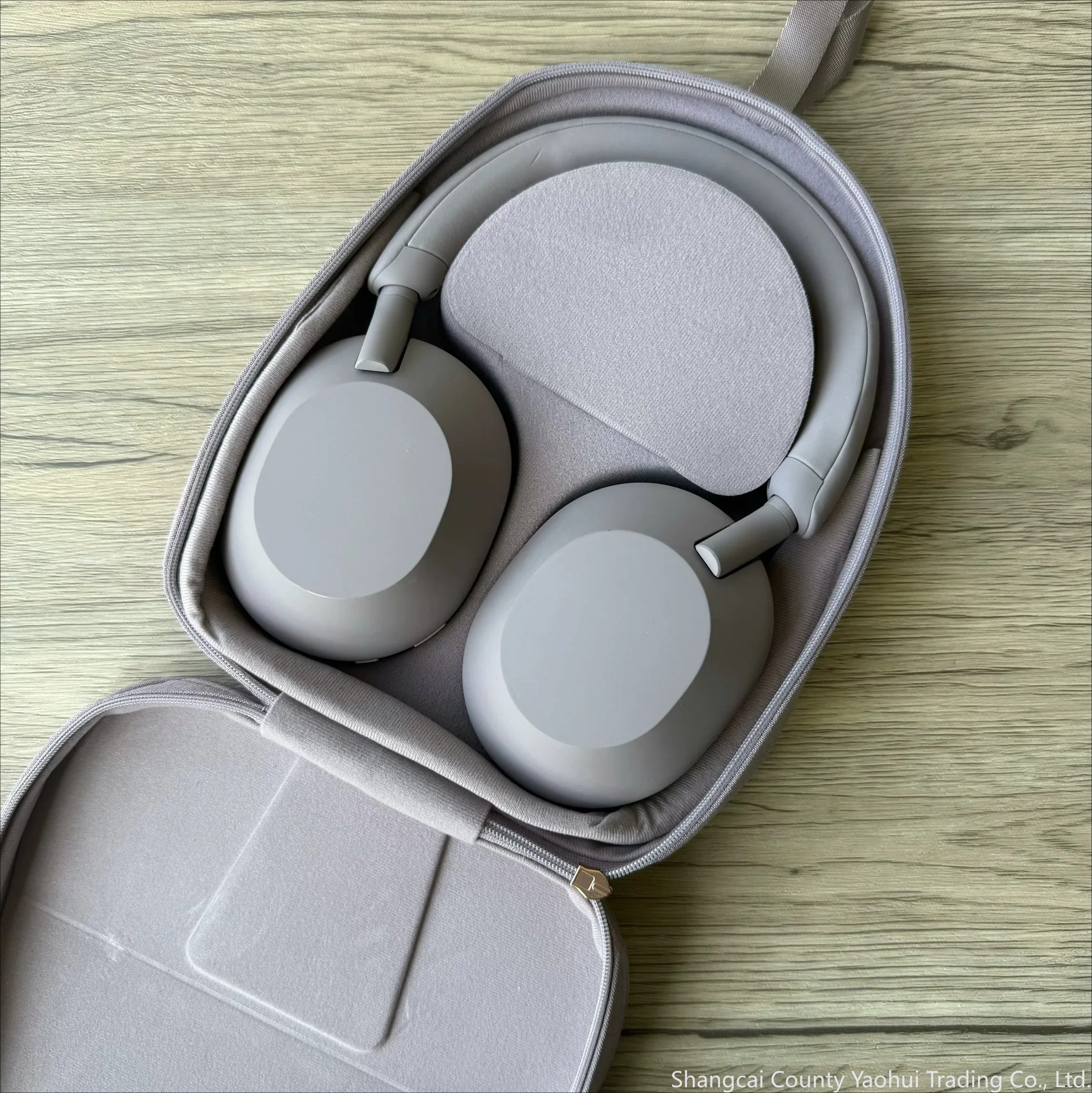 For Sony WH-1000 XM5 Headset Heavy Bass Wireless Bluetooth Noise Cancelling Headset 99 New, Bare Metal, with Original Package