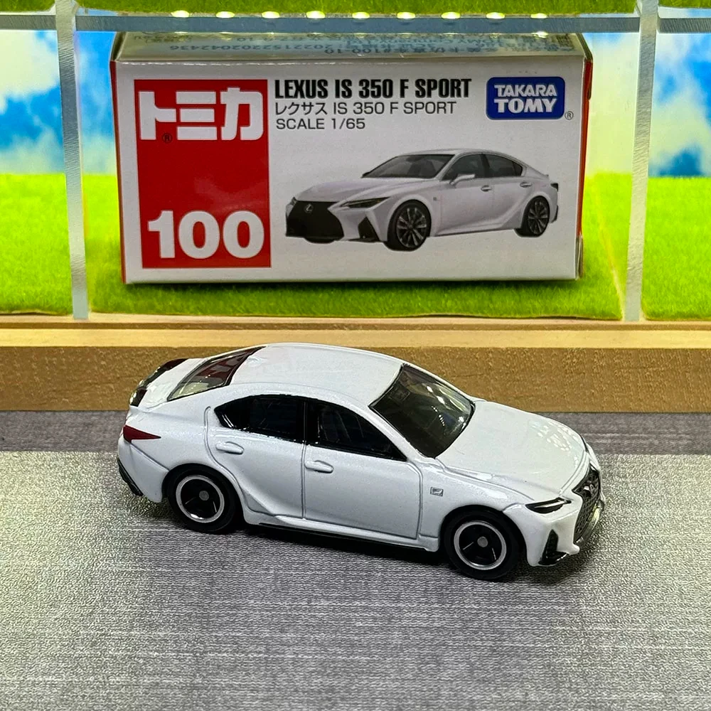 Takara Tomy Tomica No.100 Lexus IS 350 F SPORT Metal Diecast Model Mini Sedan Vehicle Replica For Home Desk Decoration view 4