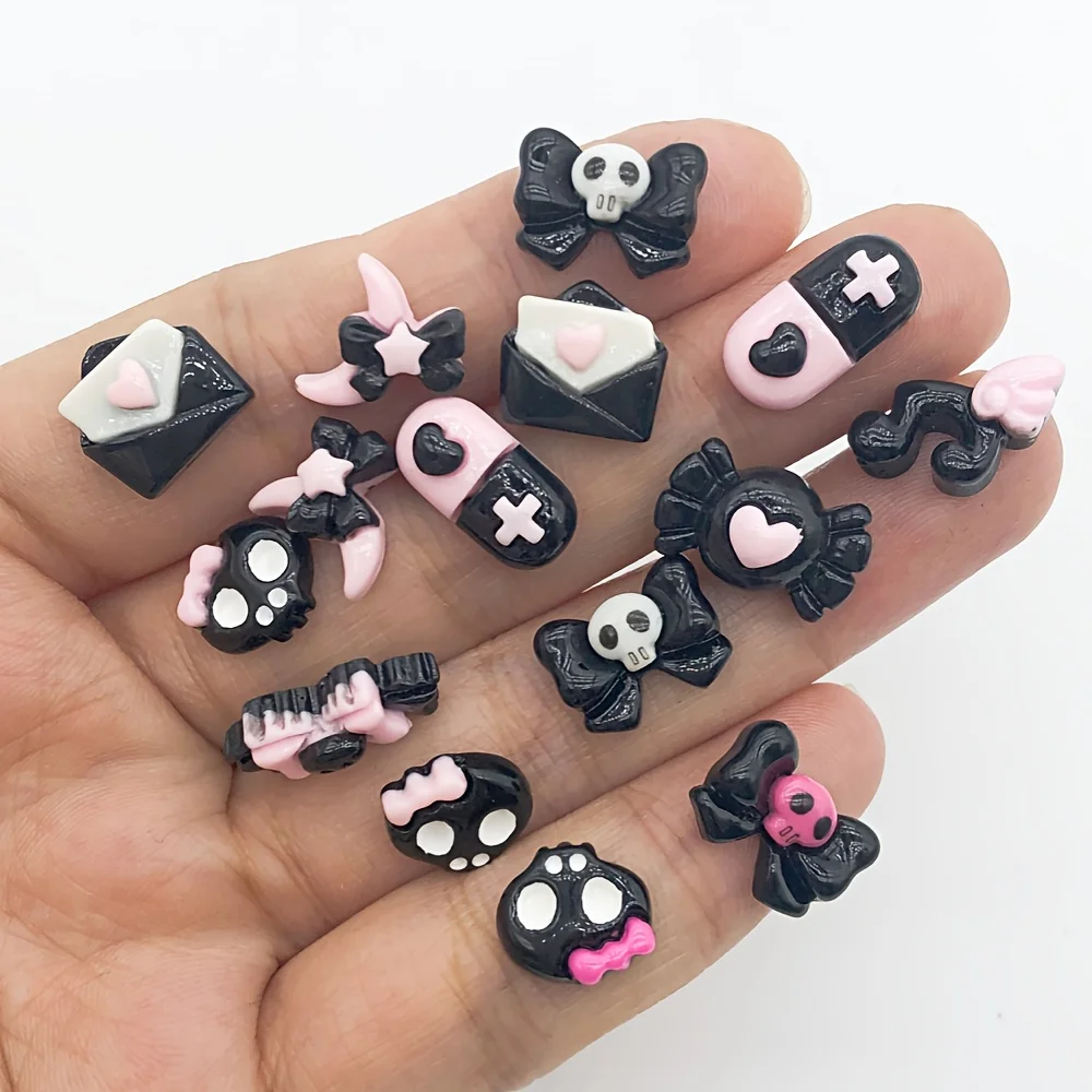

80Pcs Kawaii Halloween Goth Y2K Black Pink Moon Bow Musical Note Wing Skull Head Heart Envelope Skeleton Bow Tie Nail Art Charms