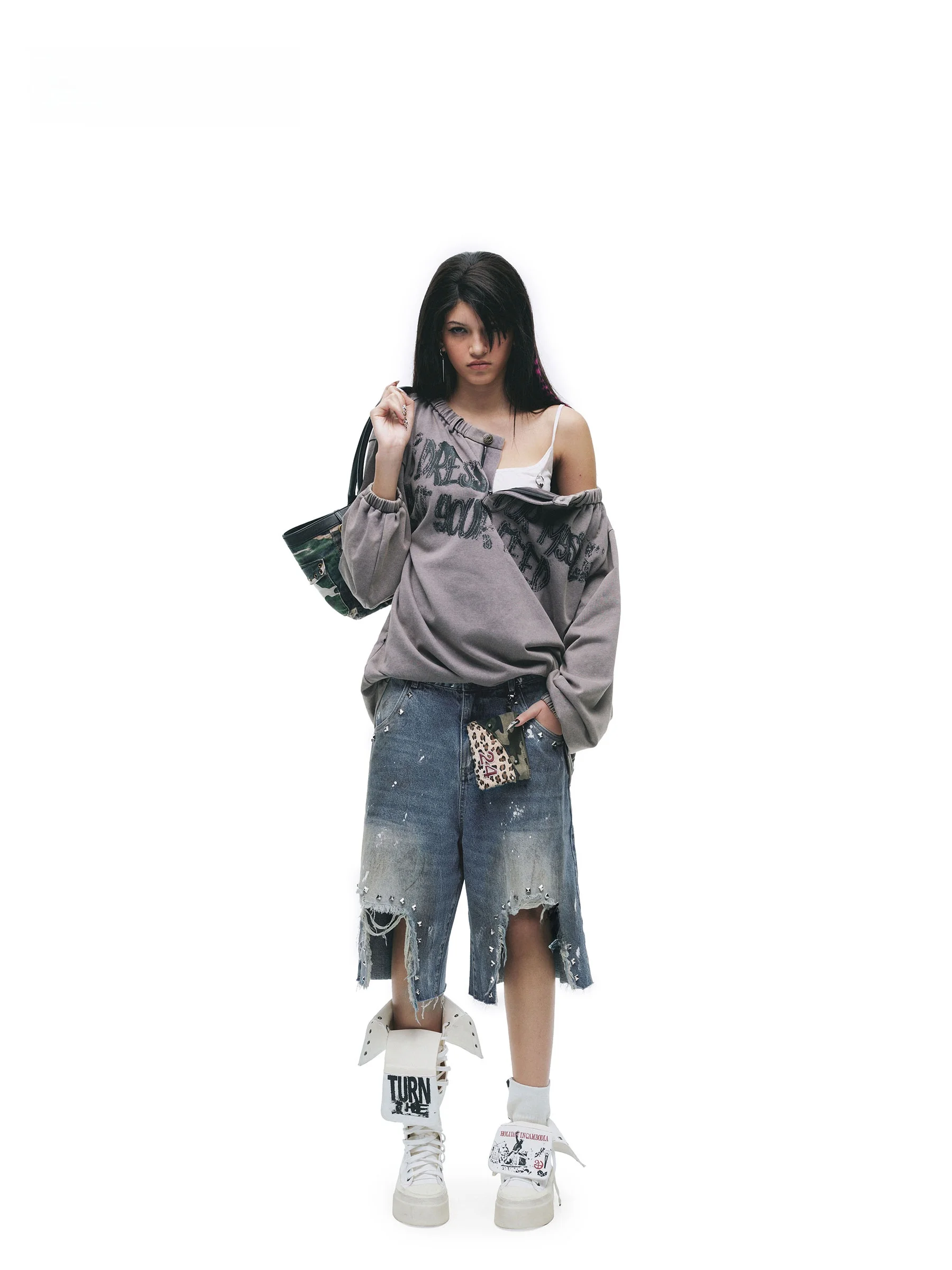 

Punk Style Yellow Clay Dyeing Jeans with Ripped Hem And Rivets Loose Fit Cotton Spring Season Youth Jeans Casual Wear