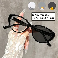 Cat Eye Photochromic Glasses for Women Unisex Fashion Discoloration Myopia Glasses Men Female Near Sight Eyeglasses 0-1.0-4.0