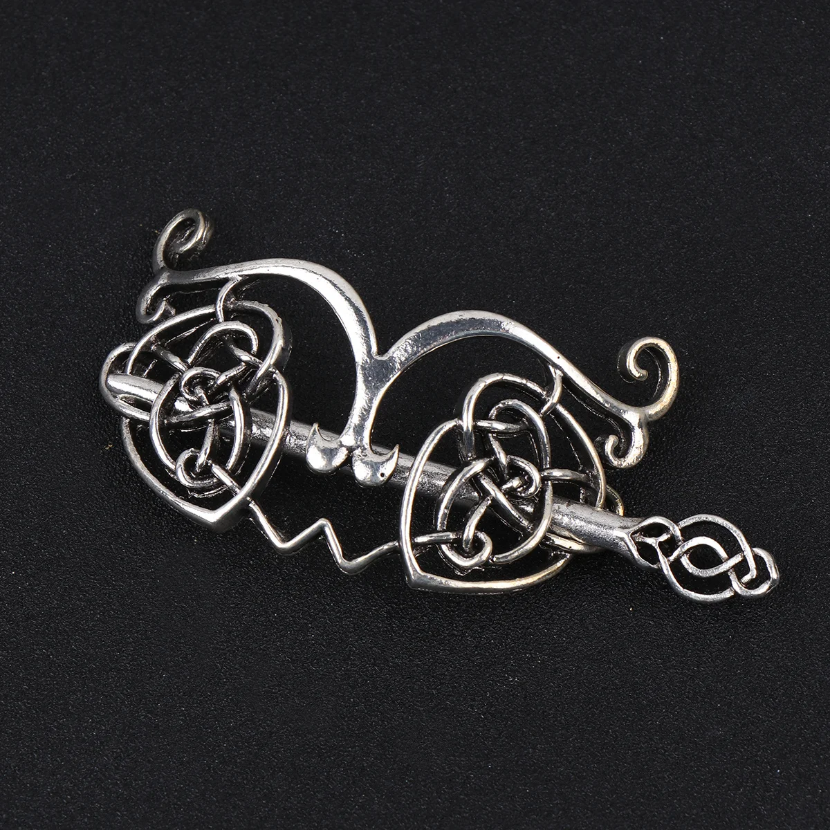 

2Pcs Exquisite Metal Hairpin Vintage Design Durable Hair Accessories for Women Ladies Party Cosplay Gift Vintage Hair Clips