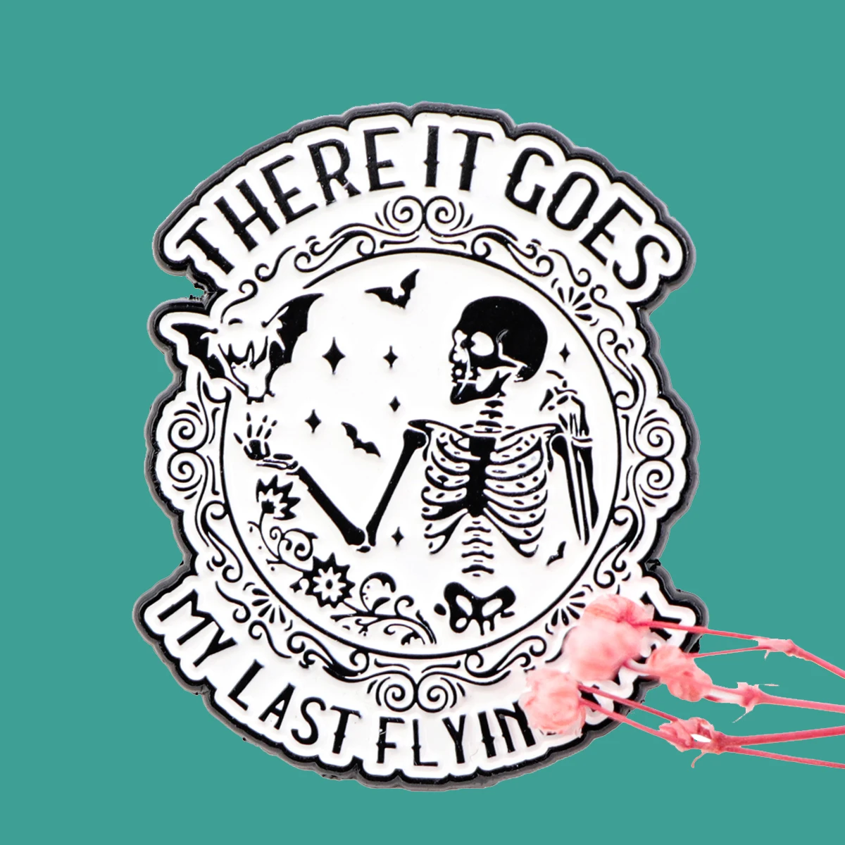 

Skull Quotation Enamel Pin Skeleton Lapel Pins for Backpacks Metal Badges Collect Brooch for Clothes Jewelry Gifts for Friends