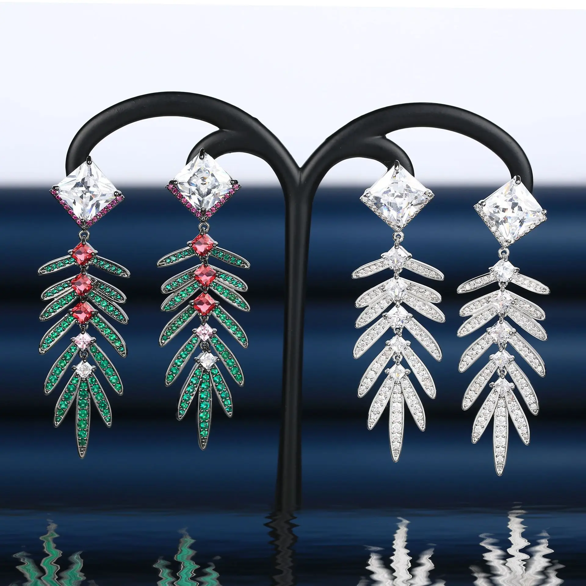 Bilincolor Light Luxury Maple Leaf Zircon Elegant Earrings for  Wedding or  Party