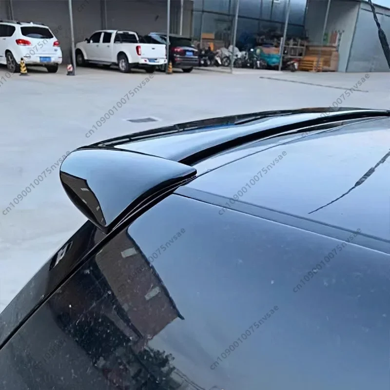 For Volkswagen VW GOLF 4 Roof Spoiler 1998-2004 GOLF Mk4  Gloss Black Rear Trunk  Roof  Lip Spoiler Wing Rear Spoiler Cap