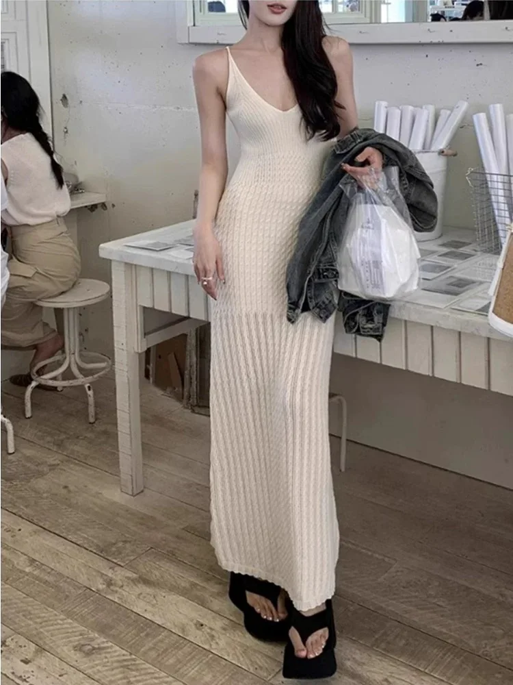 

Вязаное платье без рукавов женское летнее весеннее с начесом, с аппликацией, трехцветное, с эстетичным узором-цепочкой, свободного кроя, простое, необработанное