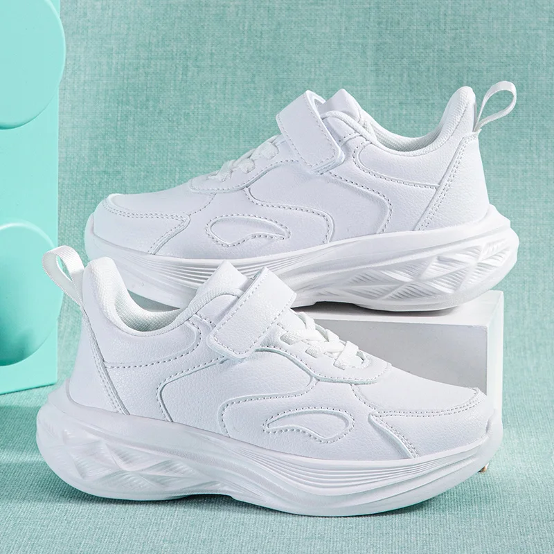 

2026 New Autumn Childrens Sports Shoes Simple and Lightweight Solid Color Running Shoes Anti Slip Shock-absorbing Casual Shoes