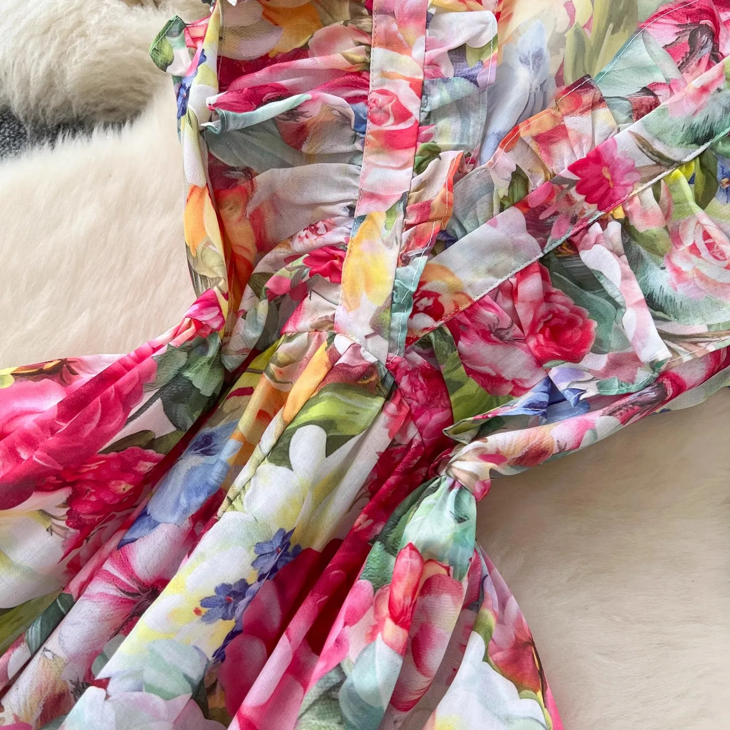 Frauen Elegante Lange Kleid Sommer Fliegen Ärmeln Sexy V-ausschnitt Einreiher A-linie Rüschen Gedruckt Party Kleider Vintage Lange Robe