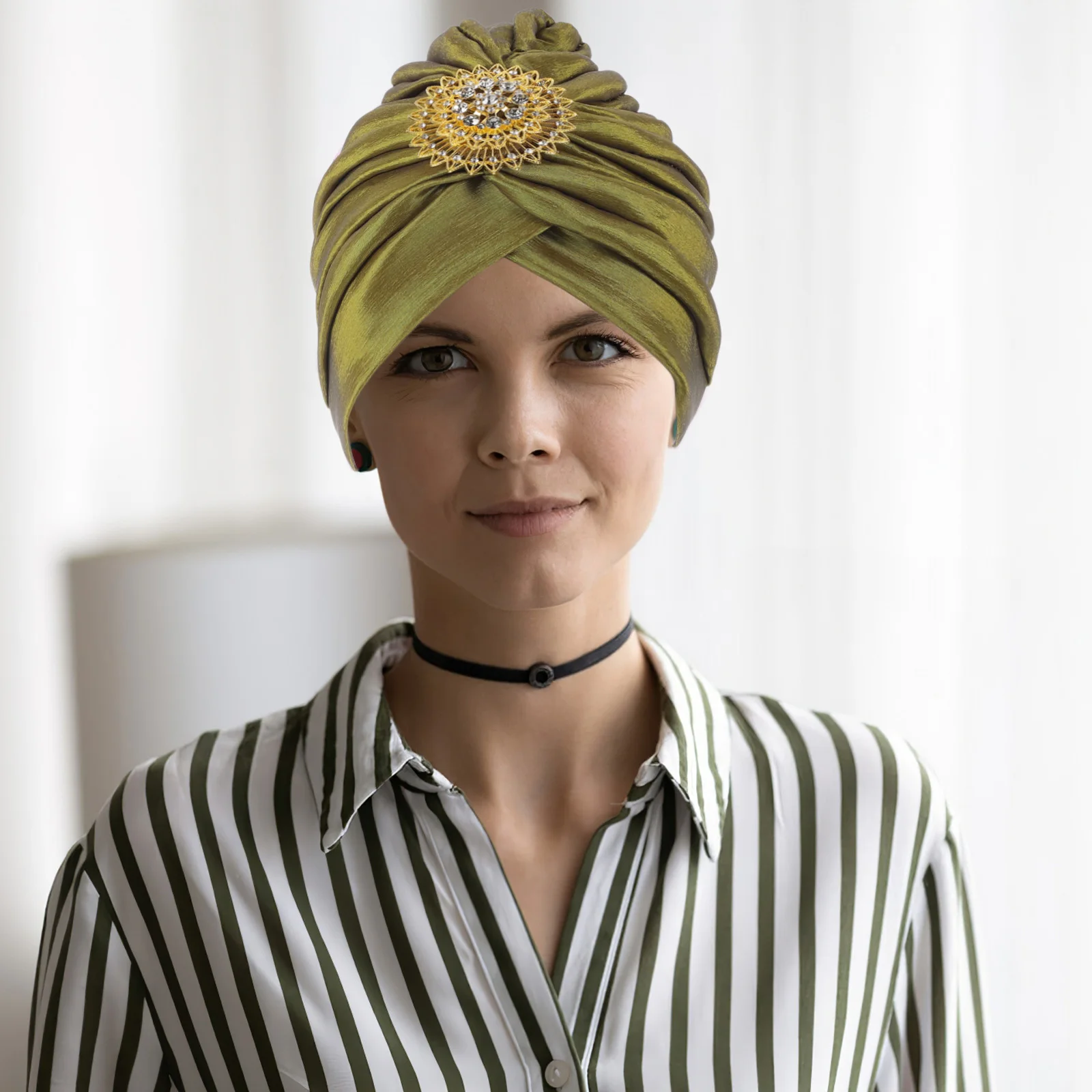 مشرق مسلم الداخلية الحجاب قبعات النساء الحجاب قبعة بروش غطاء كامل Undercap أنبوب بونيه بسط تنفس قبعة الكيماوي قبعة صغيرة