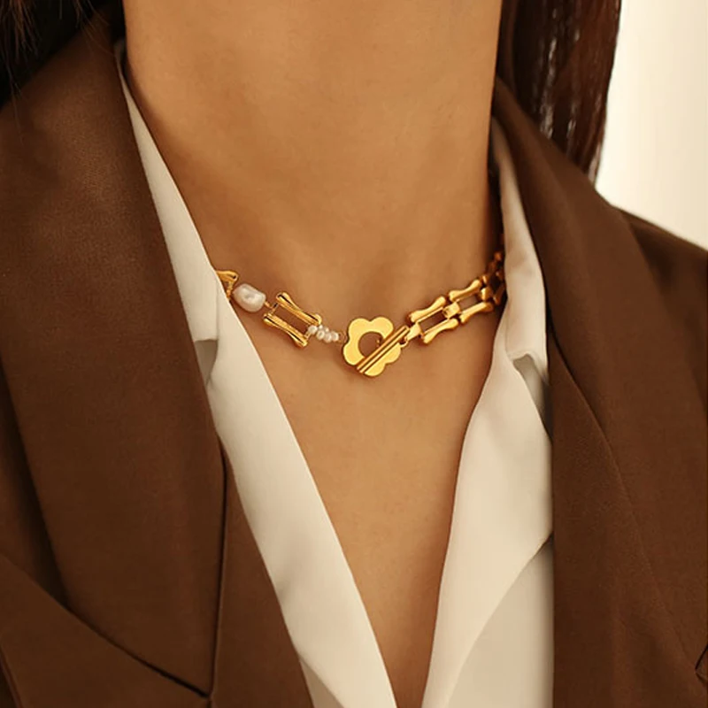 

Ожерелье-чокер из латуни с натуральным жемчугом и цветком из 18-каратного золота, модельное дизайнерское платье для вечевечерние НКИ, топ в готическом стиле, японский и корейский тренд