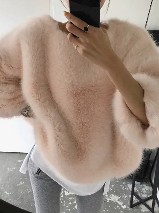 

Chic Vintage round Ne Fluffy Loose Women's Artificial Fur Leatherette Warm Top Faionable Casual Sle Chinese Brand