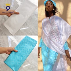 Miglior prezzo!! Donne o uomini nigeriani africani Bazin Riche tessuto Sky Blue Basin Senegal Mali Gextczer materiale da cucito per matrimoni