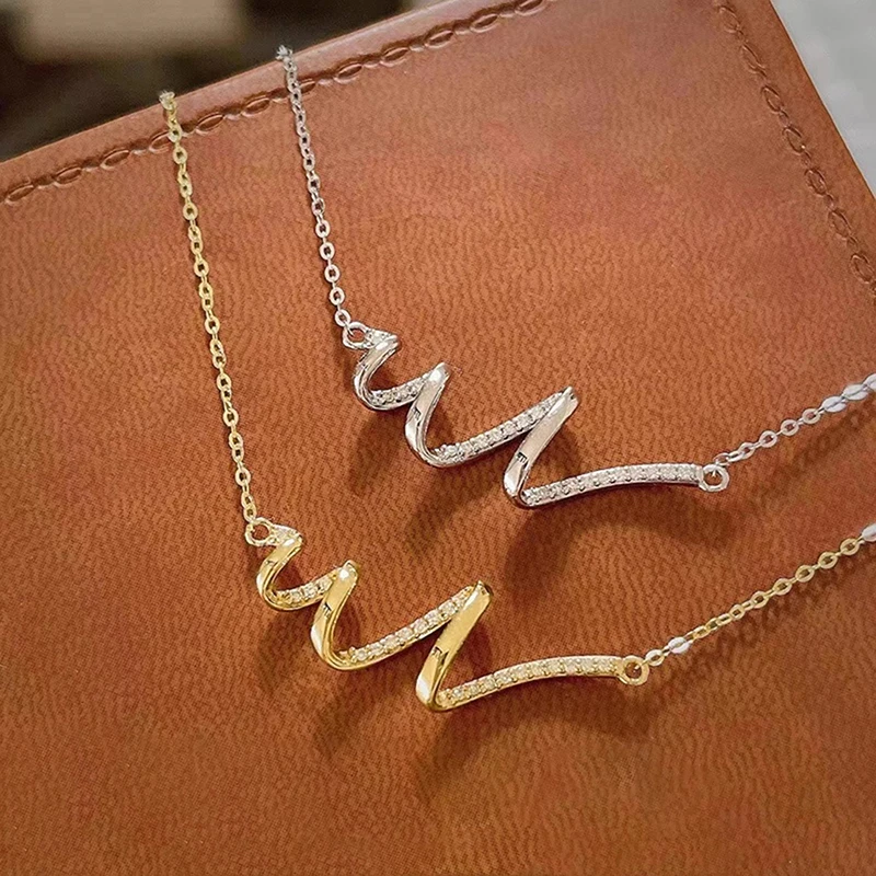 Huitan Trendy Wave Shaped Pendant Necklace Lady Engagement Accessories with Shiny Zirconia Chic Gold Color/Silver Color Jewelry