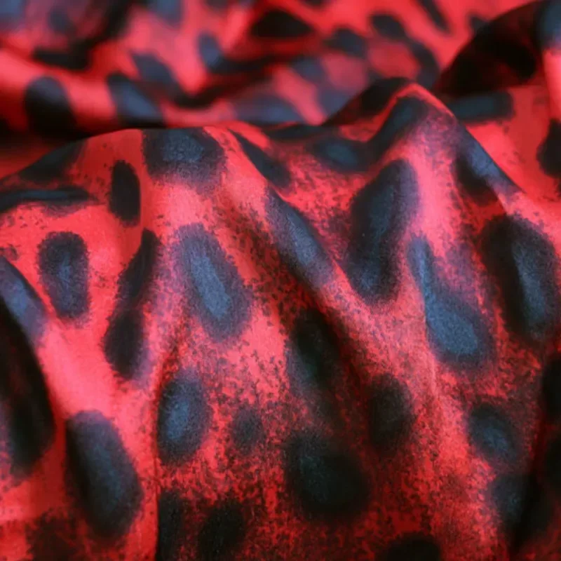 Leopard Material Soft Crepe Satin Dropping Pajamas Fabric for Gown Dress Skirt