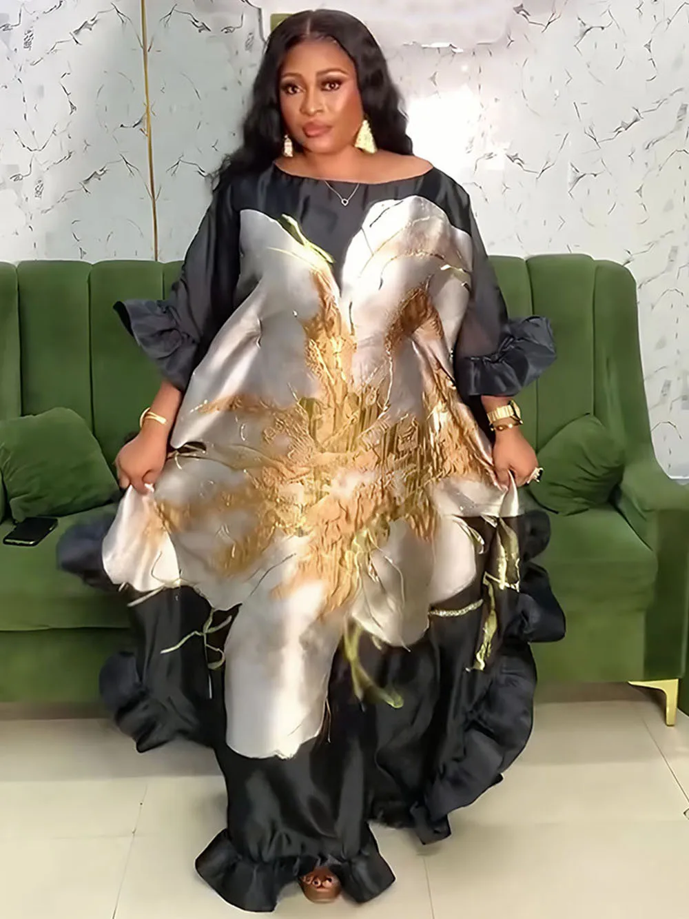 

Модные африканские платья для женщин. Роскошные африканские платья для женщин. Роскошные африканские платья из двух частей. Шикарное африканское платье для женщин.