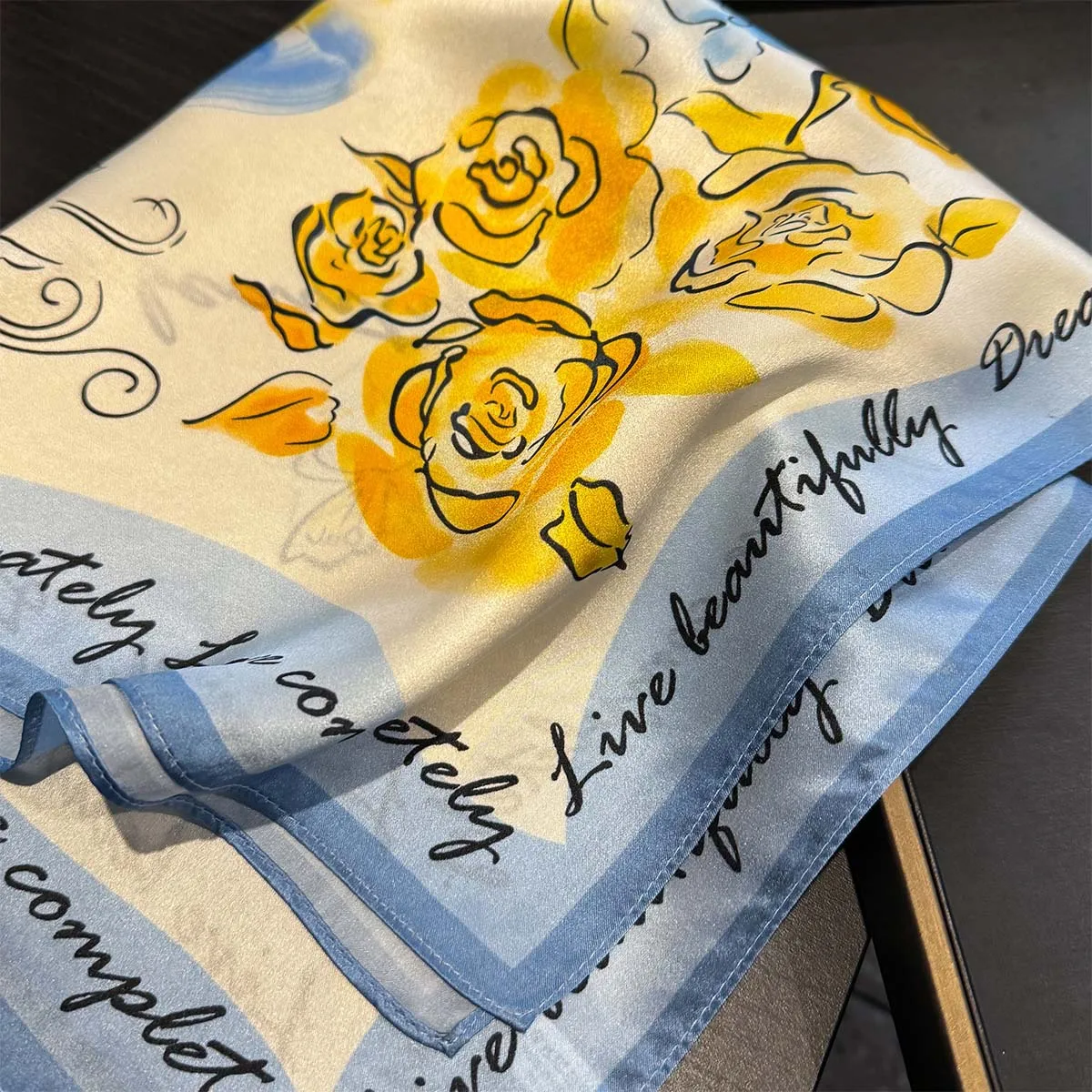 

100% Natural Silk Scarf Women Neck Hair Foulard Square Headband Scarves Bandana Fashion New Hijab Print Poncho Scarves Pashmina