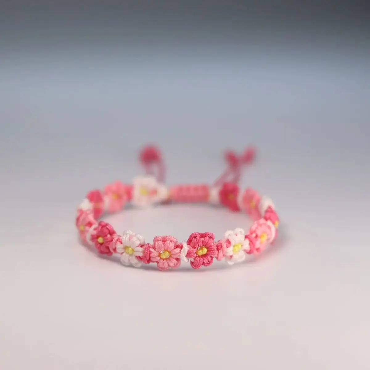 Fresh Gradient Color Daisy Bracelet for Women Handmade Braided Popular Internet Style Sweet Hand String