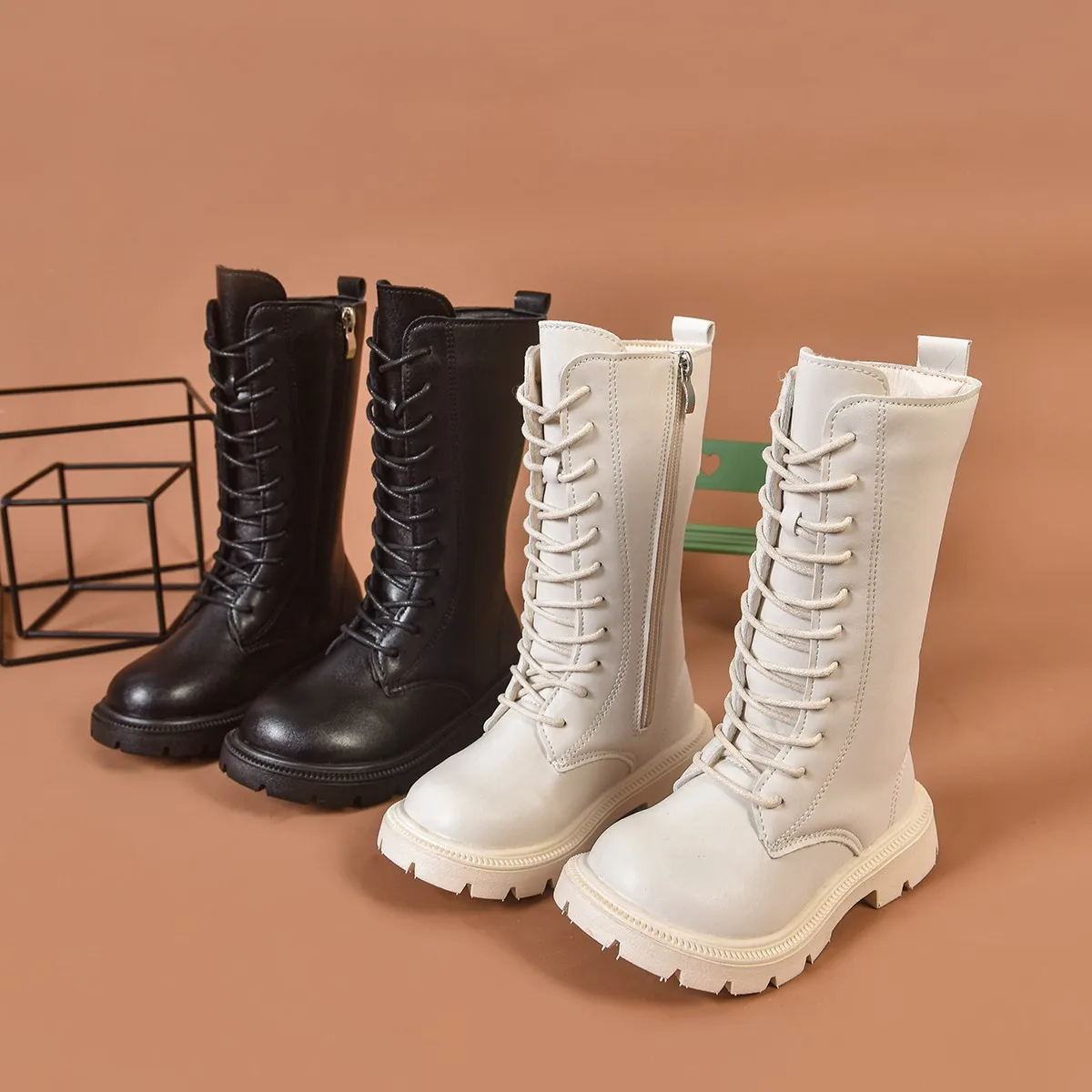 Botas Largas de invierno para niña, botas negras Biege gruesas y flexibles para niños hasta la rodilla, zapatos cómodos de cuero Pu con cremallera a la moda para niños 26-36