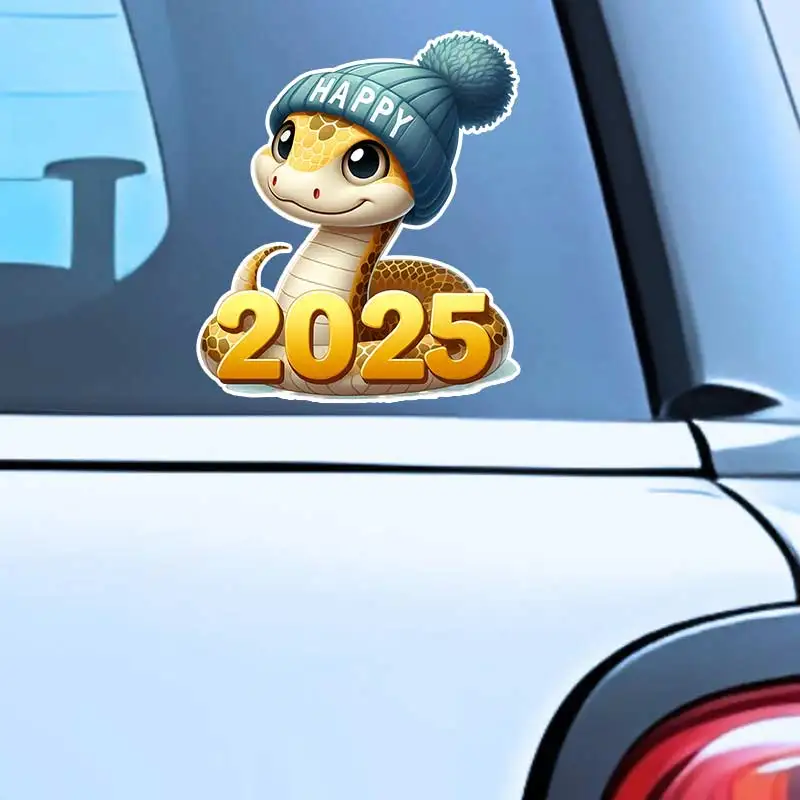 Qute الأفعى عيد الميلاد 2025 سيارة ملصق ملصق حائط من الفينيل مقاوم للماء النافذة الخلفية دراجة نارية شاحنة مصد السيارة شاحنة الكمبيوتر المحمول الديكور SH707