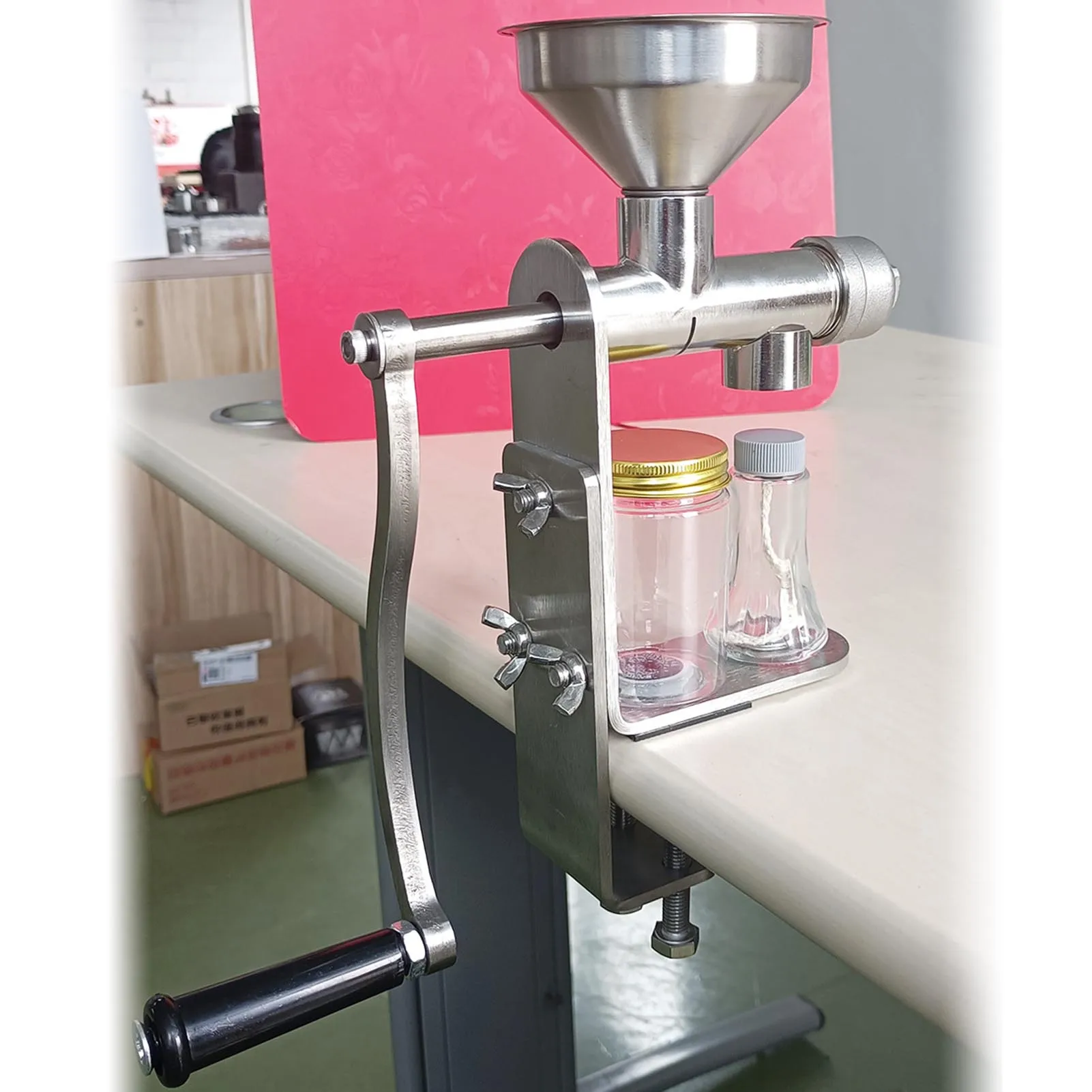 Manual Oil Press Machine Stainless Steel for DIY Seed Nuts Peanut Oil Expeller Extractor Household Cold Oil Extractor