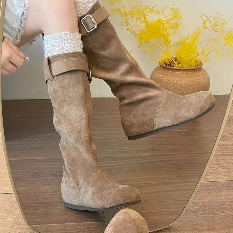 Women’s Flat-heeled Stacked Boots with Internal Lift, 2026 New Autumn and Winter Mid-calf Riding Boots, Wasteland Style