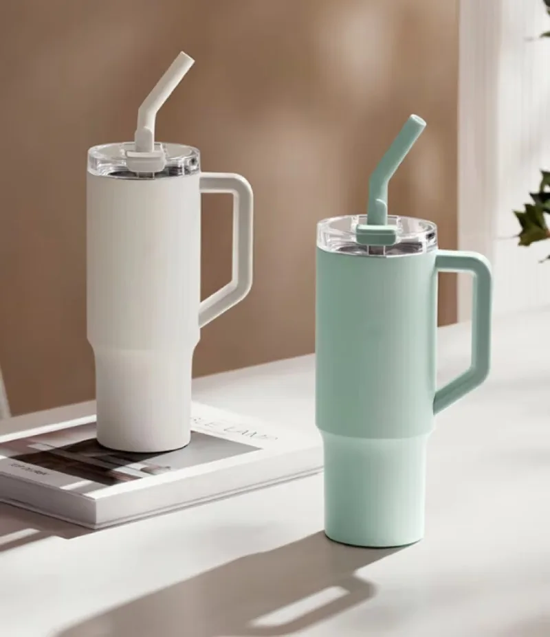 

Соломенная изолированная чашка, чашка Ice King большой емкости, чашка для воды Jumbo, чашка для холодного сохранения из нержавеющей стали 316L