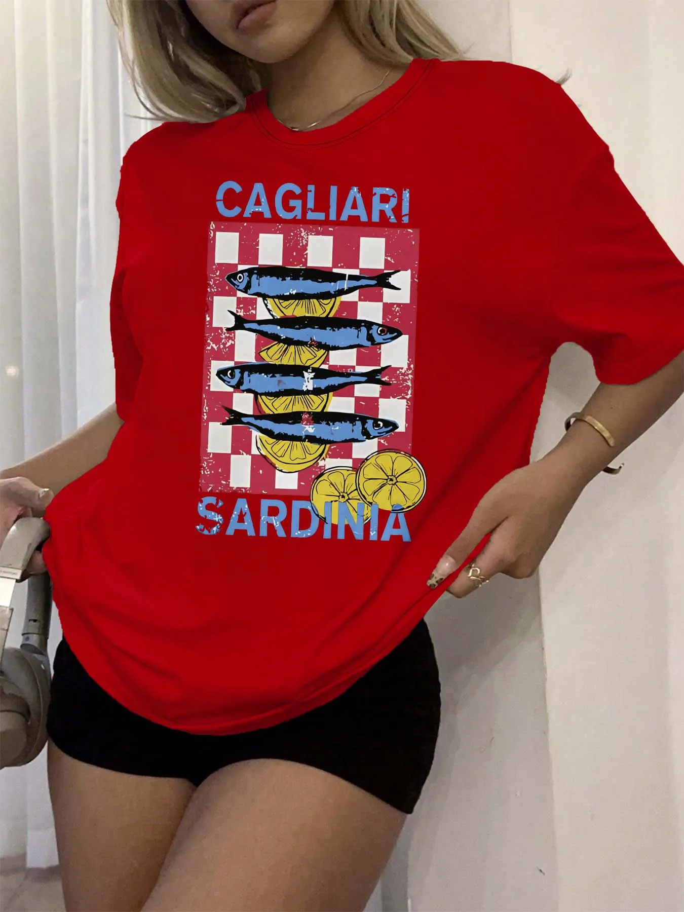 Kaus Trendi Grafis Kotak-kotak Lemon Ikan Cagliari Sardinia Ukuran Besar