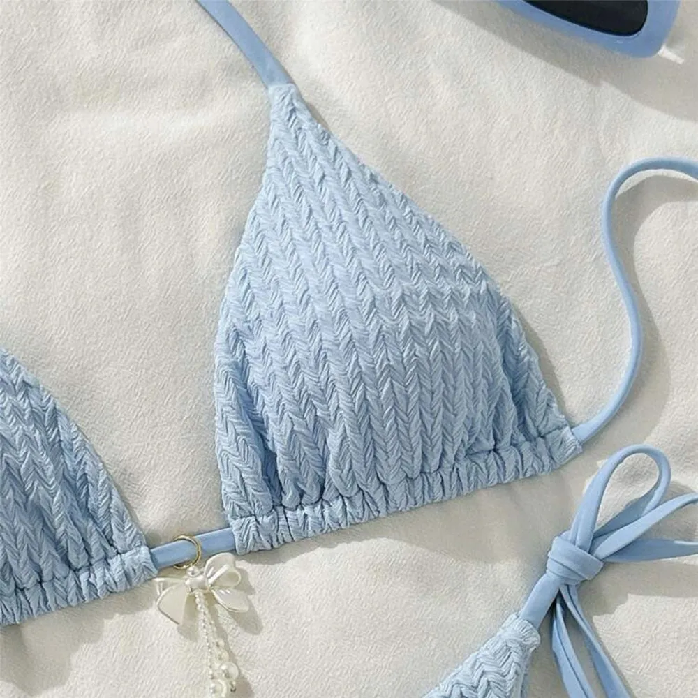 السماء الزرقاء حبة القوس ملابس السباحة الرسن سلسلة مثلث بيكيني مايكرو ثونغ مثير ملابس السباحة النساء 2025 ثوب السباحة البيكينيات مجموعات دي Mujer