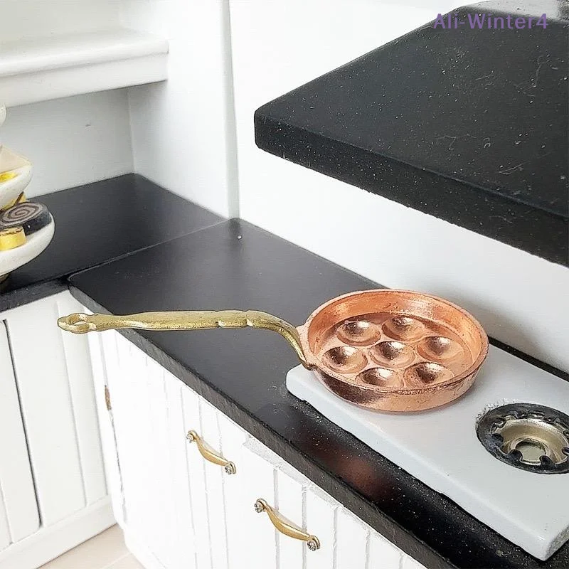 

【Winter4】1/12 Dollhouse Mini Egg Waffle Frying Pan Doll Home Simulation Kitchenware Decoration Dolls House Accessories