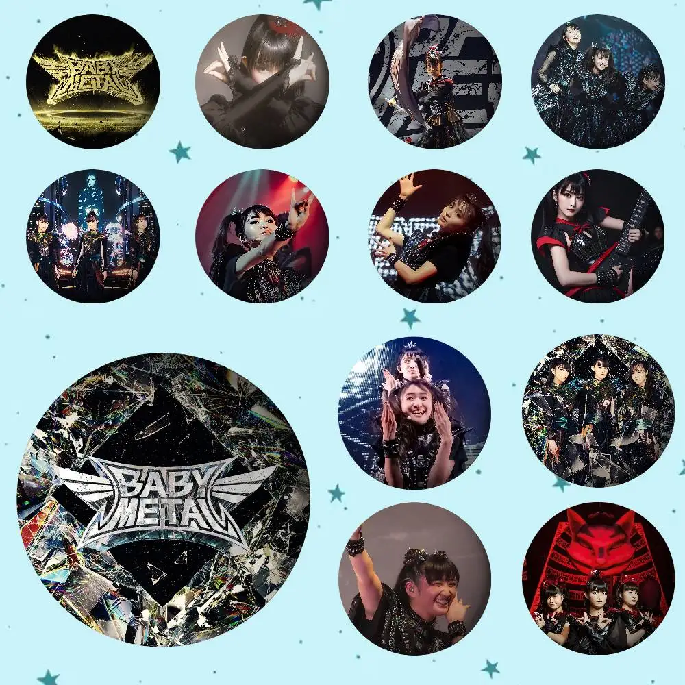 Niedliche Babymetal japanische Rock-Abzeichen aus Weißblech, weicher Knopf, Brosche, Metallabzeichen, individueller Schmuck, Accessoires, Hut, Tasche, Revers
