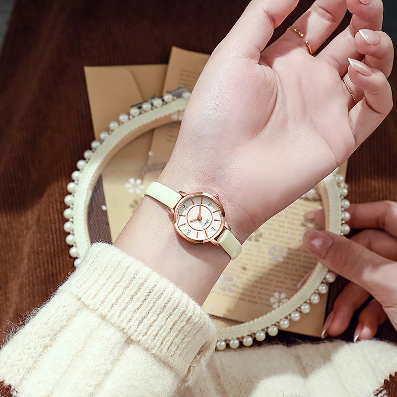MAYZHISU หรูหราผู้หญิงสร้อยข้อมือนาฬิกา Lady QUARTZ นาฬิกาข้อมือทองสแตนเลสกันน้ําหญิงนาฬิกาสาว
