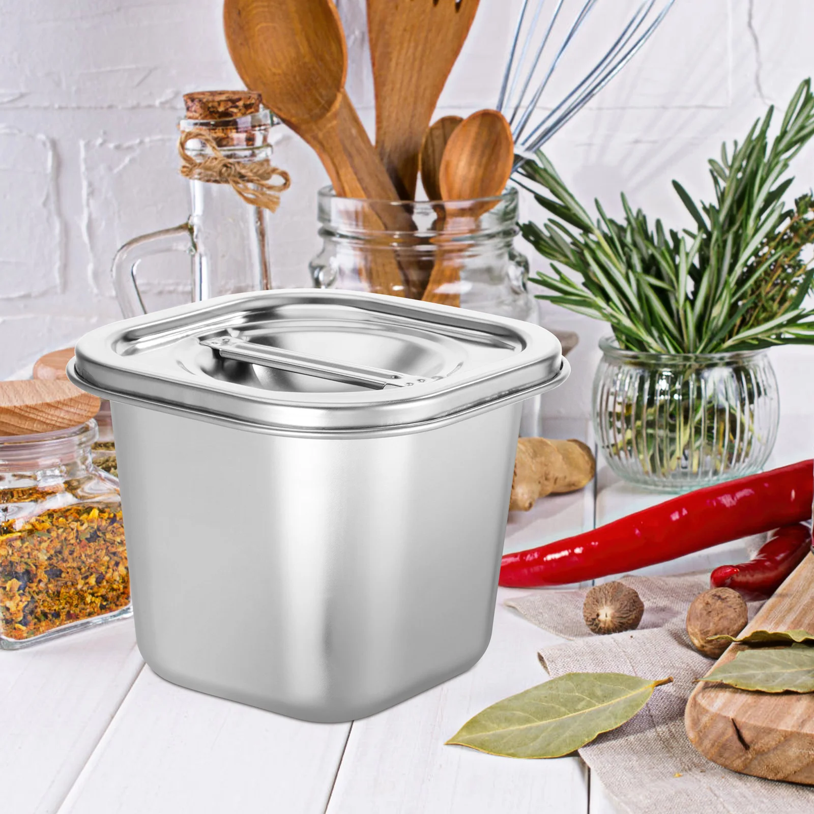 

Spices Stainless Steel Seasoning Box Condiment Holder with Cover Kitchen Container Silver Storage Case
