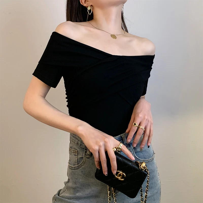 

Bla-oulder Slim Fit T-irt Exposing Clavicle Summer New Design Sense High Quali ort Sve Commute Sle Youth P...