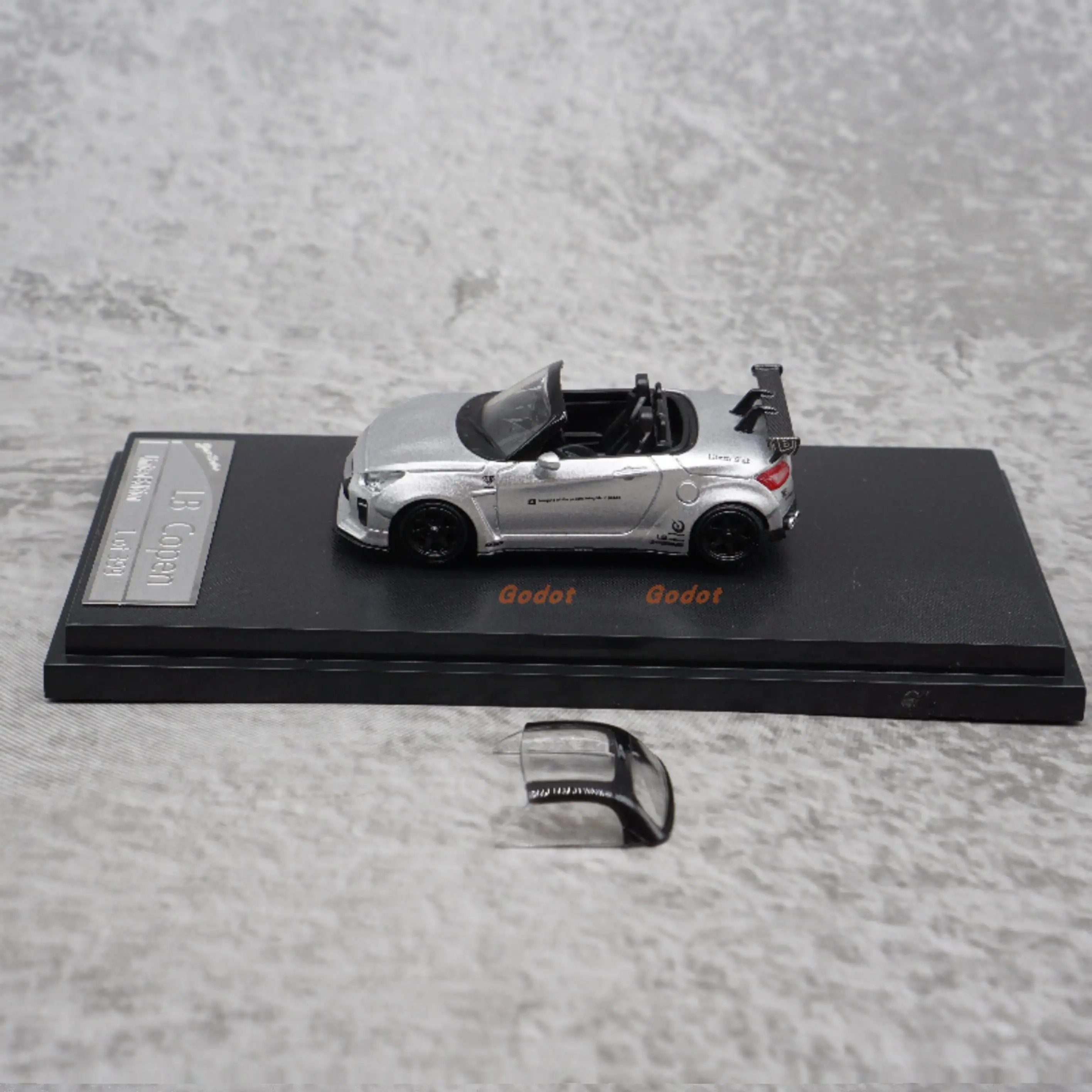 1:64 Nissan GTR LB Copen LA400 GT-K รุ่นรถตกแต่ง