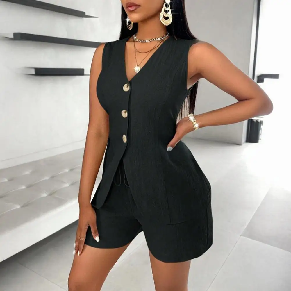 2025 Spring 2 Pieces Summer Outfits V Neck Button Front Sleeveless Tank and Casual Pocket Design Shorts Set