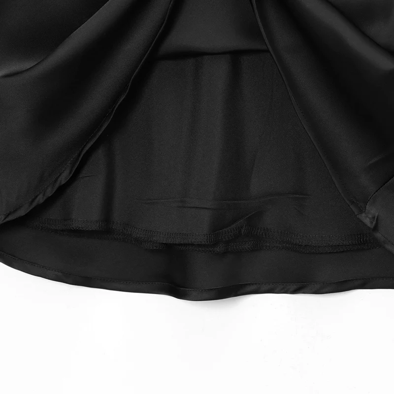 قطع علوية نسائية مع خزانات علوية من الدانتيل وقميص قصير مثير عتيق للنساء باللون الأسود بدون أكمام للصيف الأوروبي