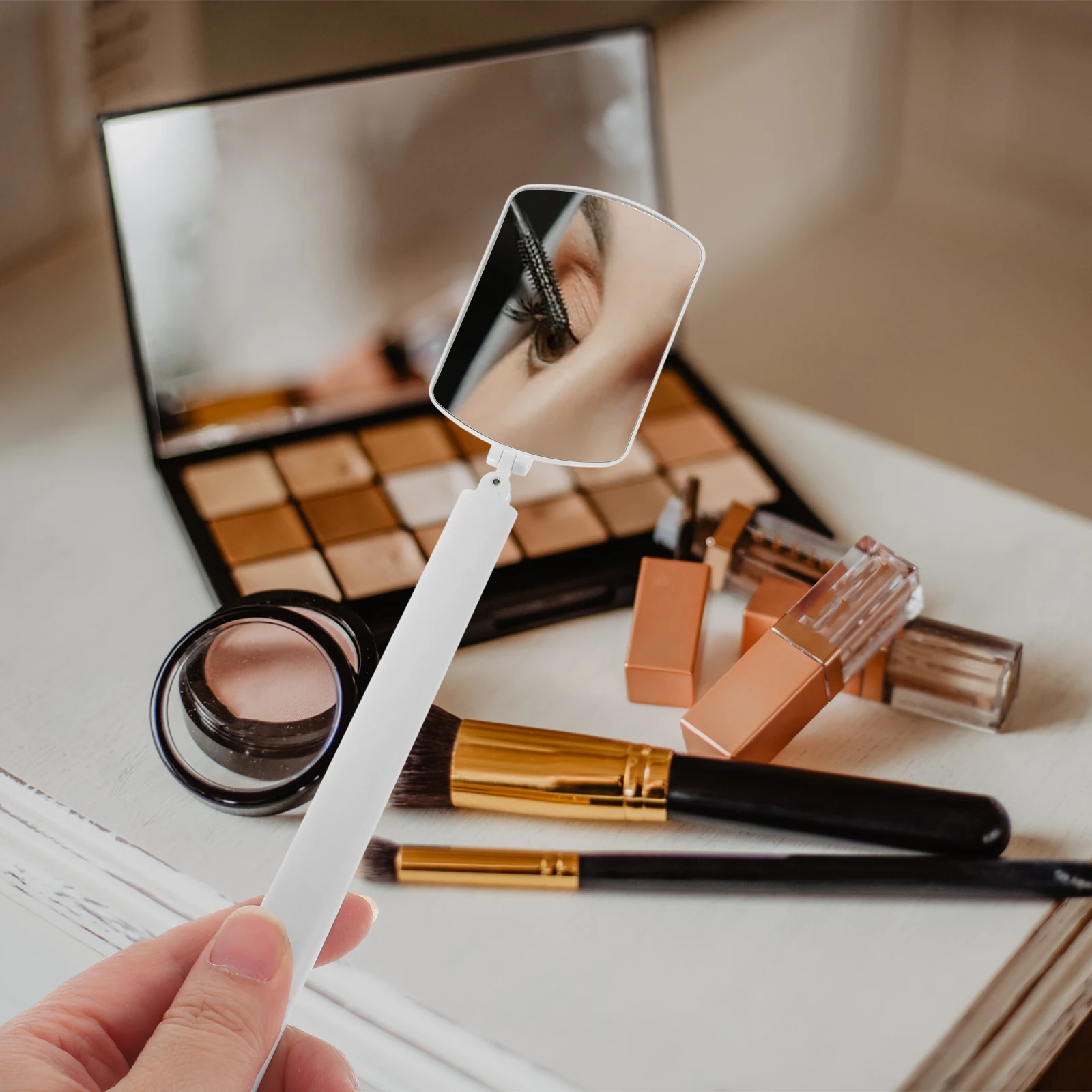 

Eyelash Extension Mirror Compact Rotatable Lash Mirror Ergonomic Design for Precise Lash Application Portable Makeup Tool