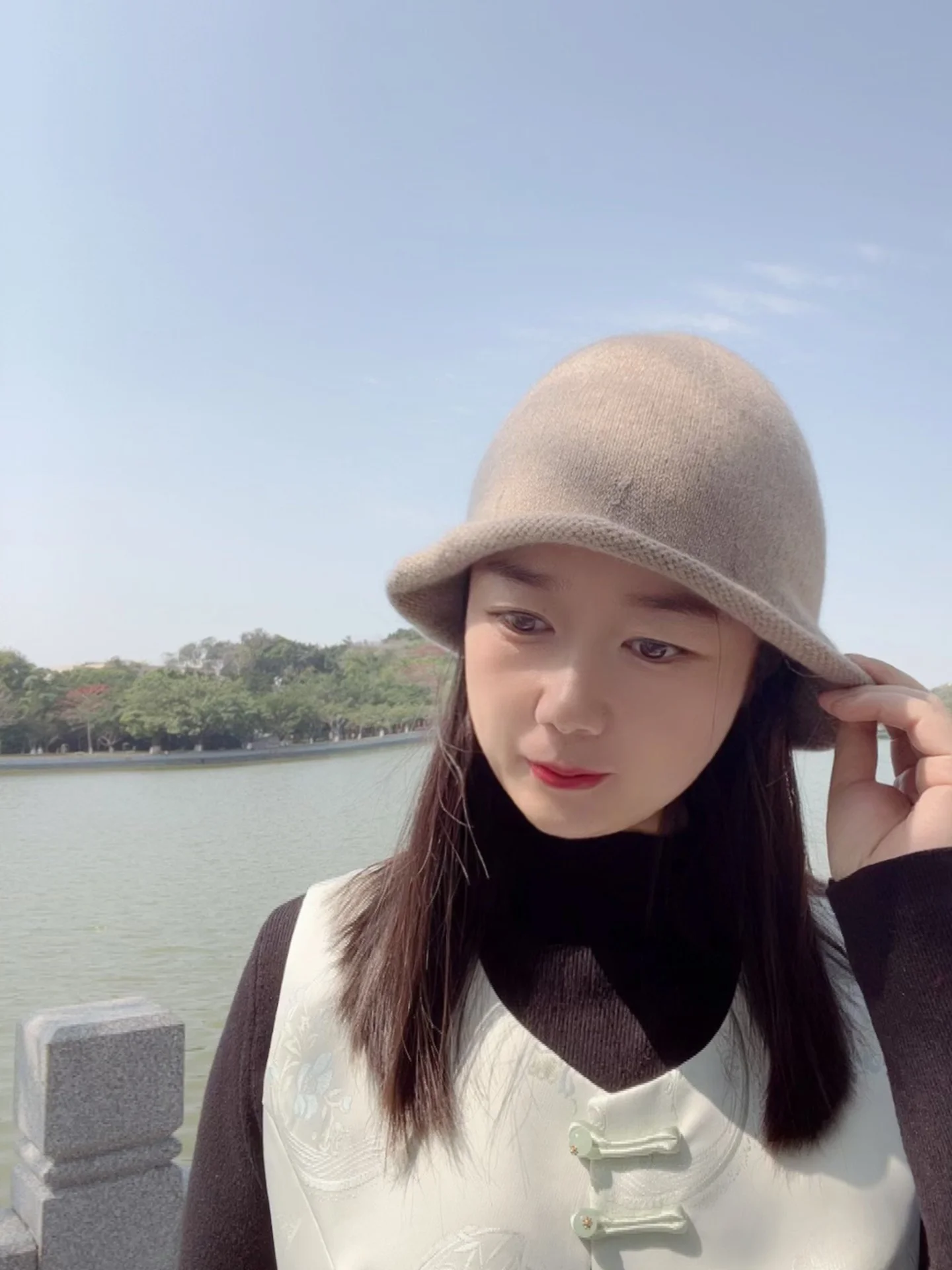 00-pure-camere-women's-fierman-hat-face-slimming-thi-warm-casual-knitted-hat-sli-sweet-faionable-wide-brim-cap