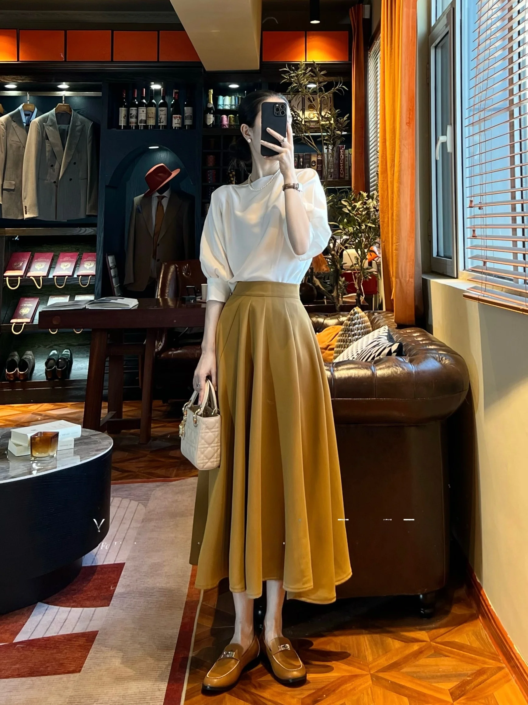 

Шелковистая тонкая футболка-топ на одно плечо, однотонная, удобная, с длинным рукавом, женская модная одежда