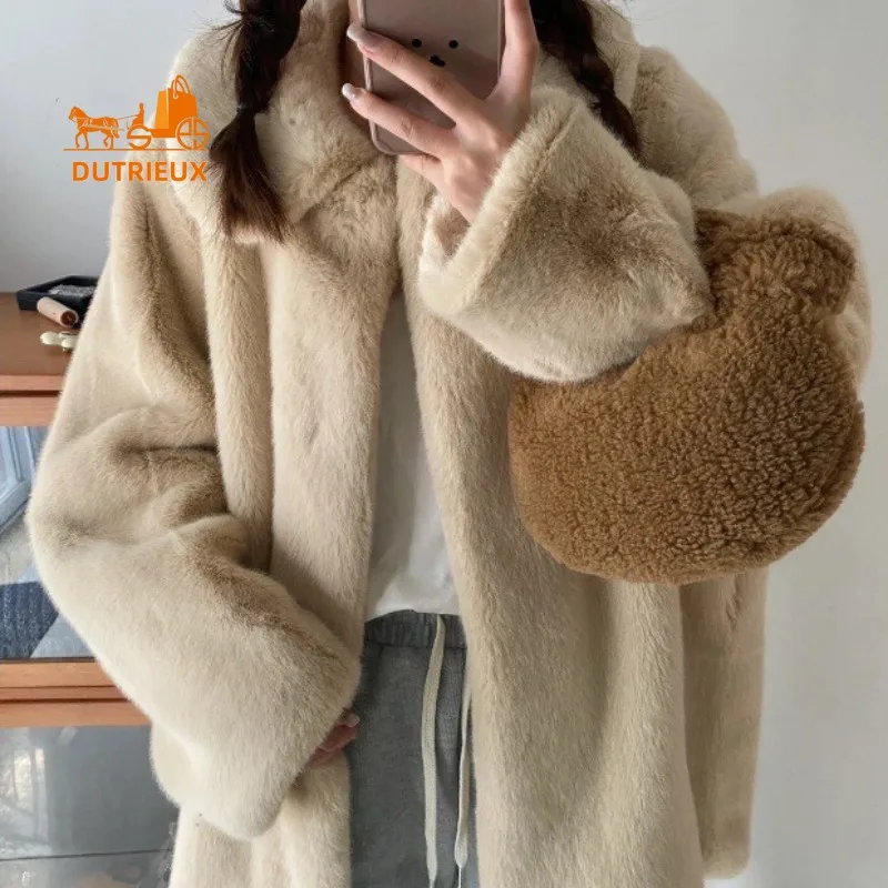 Winter Lapel Real Mink Fur Women's Coat, 100% Mink Fur, Warm Genuine Mink Fur Women's Fur Jacket for Party, Skating and Travel