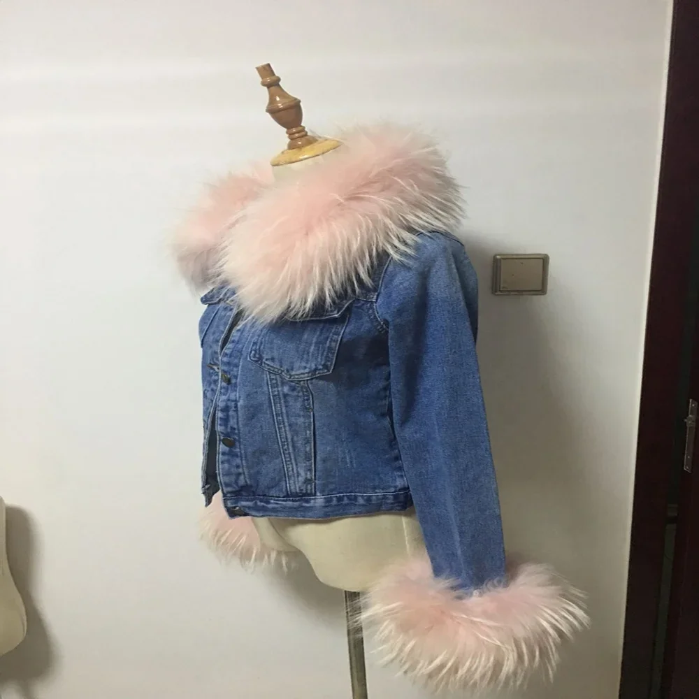 Wholesale latest design winter denim  jacket with fur collar